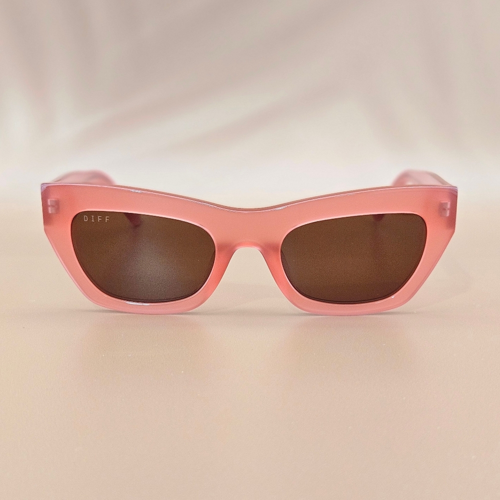 Diff Sunglasses Katarina Guava & Brown Thick Acetate Vacation Modern Minimalist